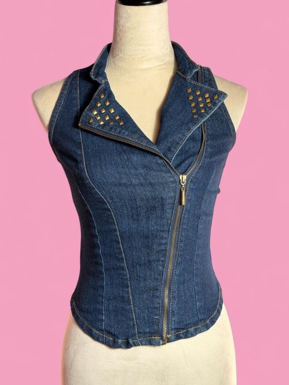 ✨ Y2K Vintage Nicki Minaj collection denim vest top ✨